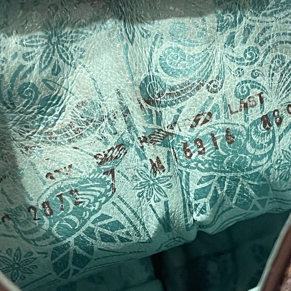 Corral Women’s Size 7 Distressed Cognac Leather Embroidered Snip Toe Boots - Picture 14 of 14